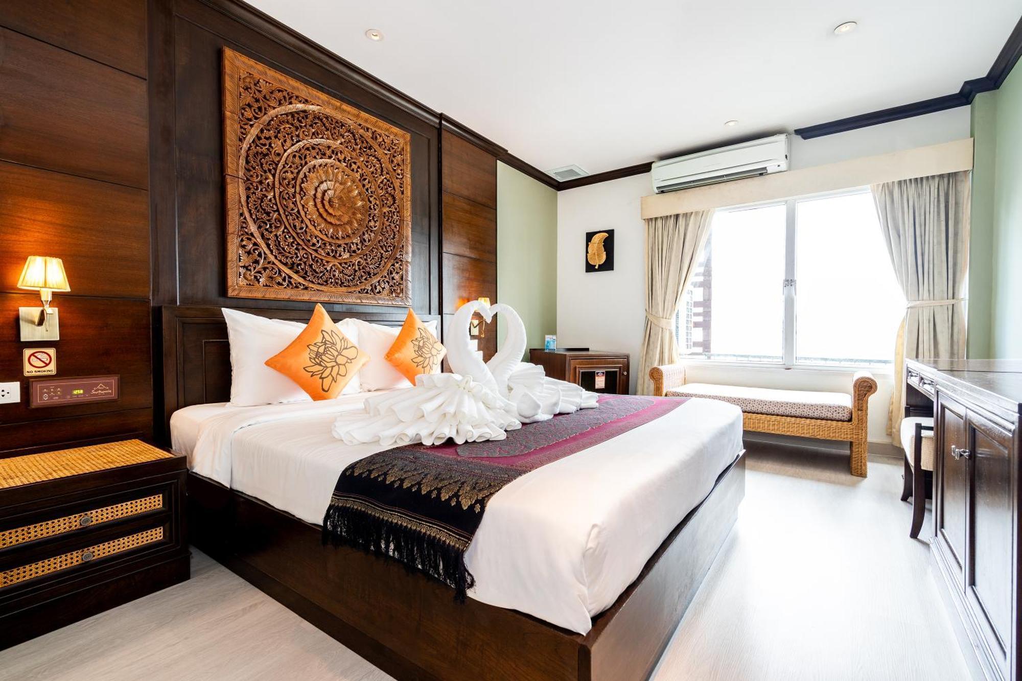 Baan Sukhumvit Soi 18 Hotel Bangkok Exterior photo