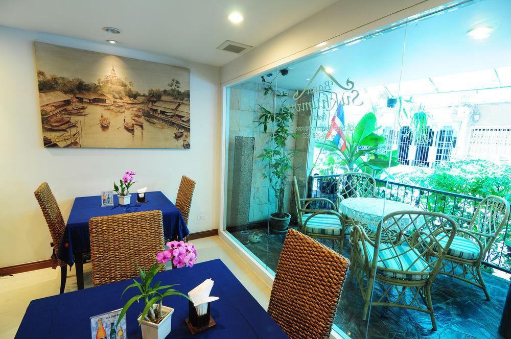 Baan Sukhumvit Soi 18 Hotel Bangkok Exterior photo